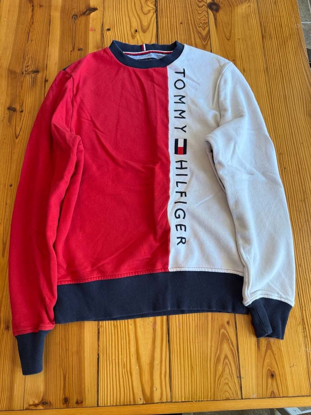 Tommy Hilfiger Crewneck Sweatshirt Size XS Red White Blue Colorblock
